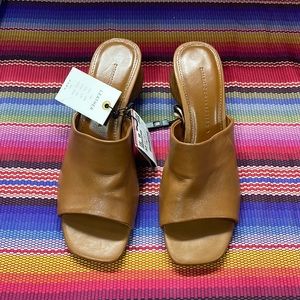 Zara Basic Collection Size 6.5 Block Heel